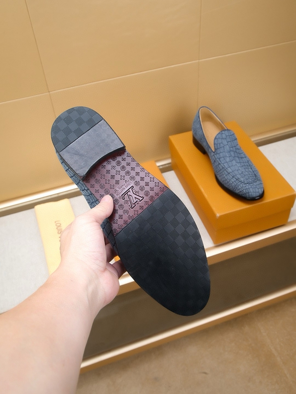 ルイヴィトン靴全体デザイン